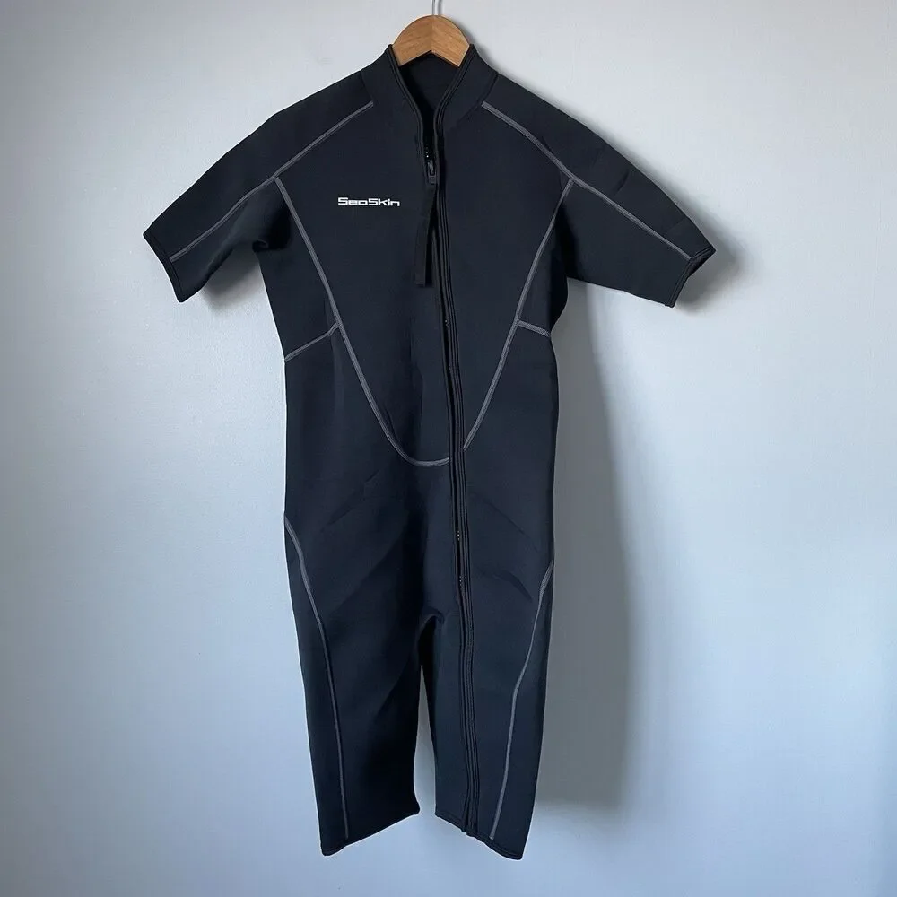 Seaskin 3mm Shorty Wetsuit Black Surfing Swimming Atheltic Unisex Size Medium